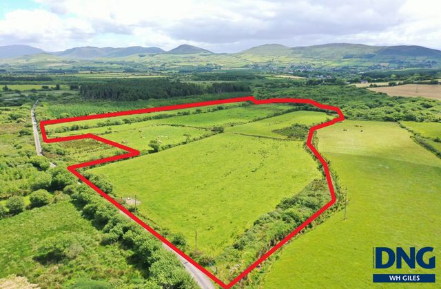 Coumduff, Anascaul, Co. Kerry - Click to view photos