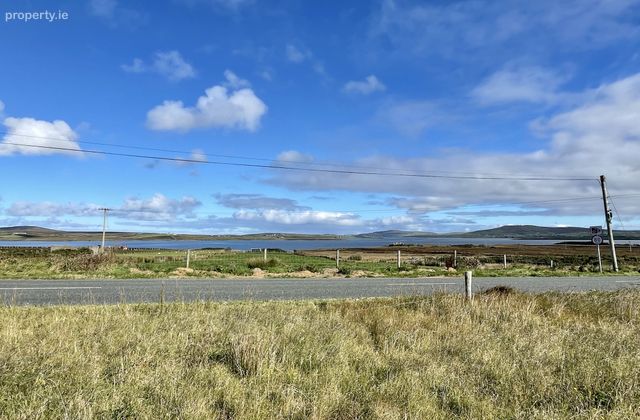 Attycunnane, Belmullet, Co. Mayo - Click to view photos