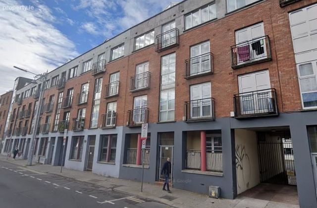 Apt 18, 69 Leonard's Court, Clanbrassil St, South Circular Road, Dublin 8 - Click to view photos