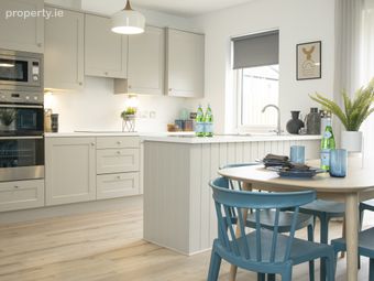 3 Bedroom House, Gandon Crescent, Lucan, Co. Dublin - Image 2