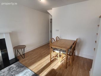 7 Lakeview Court, Pennyfeather Way, Kilkenny, Co. Kilkenny - Image 3