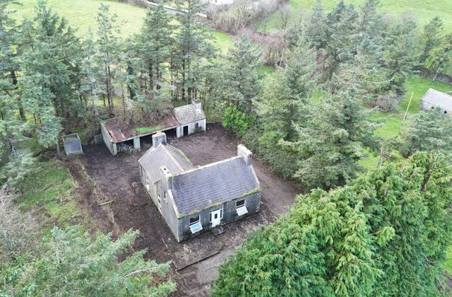 Carrowkeel, Crossmolina, Co. Mayo - Click to view photos