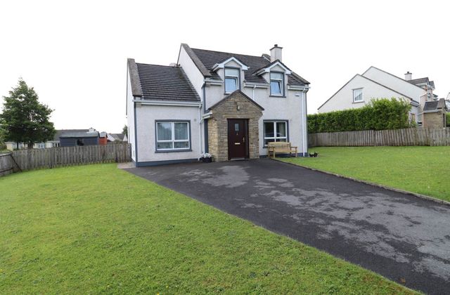 5 Woodlands, Ballyshannon, Co. Donegal, Ballyshannon, Co. Donegal - Click to view photos