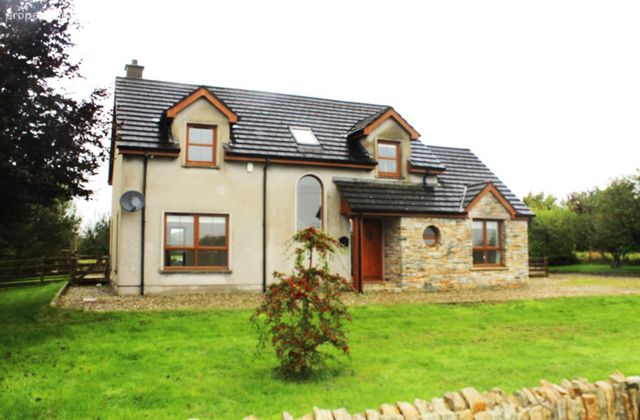 Cloughfin, Saint Johnston, Carrigans, Co. Donegal - Click to view photos