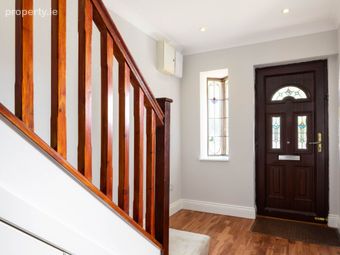 73 Mount Eagle View, Dublin 18, Leopardstown, Dublin 18 - Image 2