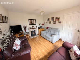 14 Cormack Drive, Nenagh, Co Tipperary, Nenagh, Co. Tipperary - Image 3