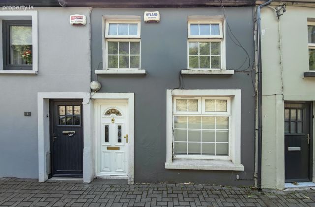 4 Barry's Terrace, Glanmire, Cork, Glanmire, Co. Cork - Click to view photos
