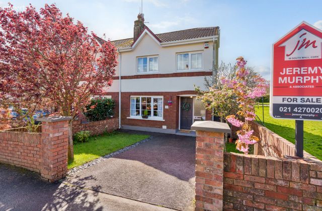 48 West Avenue, Park Gate, Frankfield, Co. Cork - Click to view photos