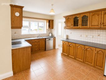 Abbey Court, Limerick Road, Ennis, Co. Clare - Image 4