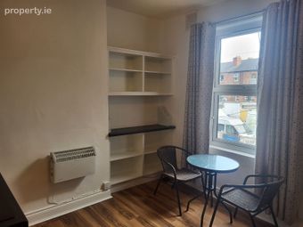 Flat 3, 31 Cabra Park, Phibsborough, Dublin 7 - Image 3