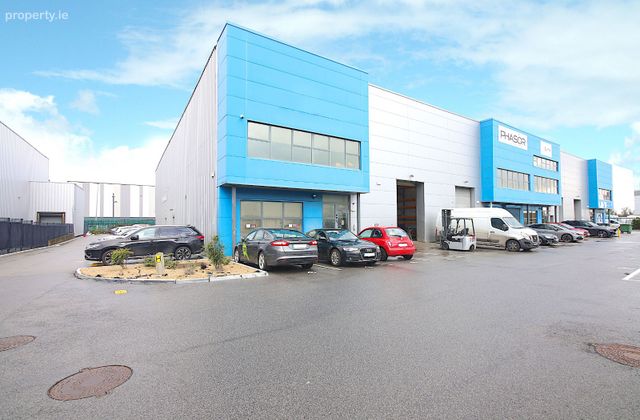 Unit 4, The Business Centre, Kilshane Avenue, Northwest Business Park, Ballycoolin, Dublin 15 - Click to view photos