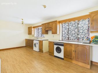 8 Rossvale, Mountmellick Road, Portlaoise, Co. Laois, Portlaoise, Co. Laois - Image 5