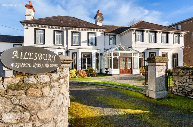 58 Park Avenue, Formerly Ailesbury Nursing Home, Sandymount, Dublin 4 - Click to view photos