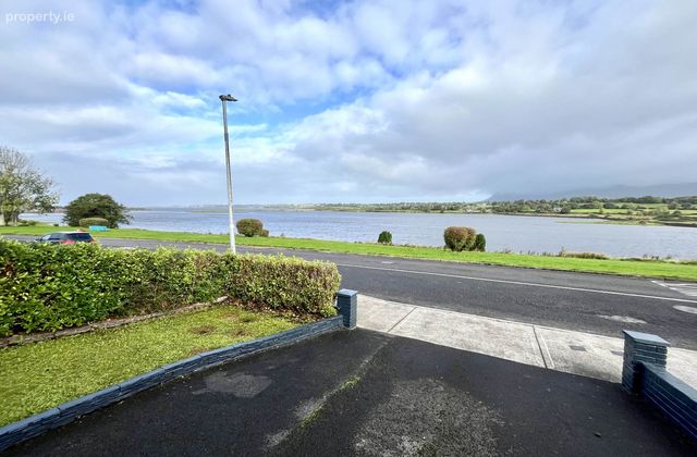21 Seaview Drive, Cartron, Sligo, Co. Sligo, Sligo, Co. Sligo - Click to view photos