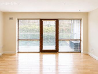 6 Hunters Hall, Hunters Place, Ballycullen, Dublin 24 - Image 2