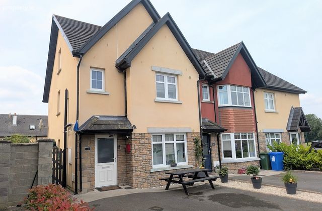 72 The Avenue, Drummin Village, Nenagh, Co Tipperary, Nenagh, Co. Tipperary - Click to view photos