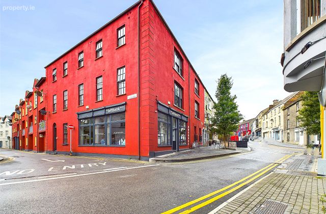 16 Fry Court, Excise Street, Athlone, Co Westmeath, Athlone, Co. Westmeath - Click to view photos