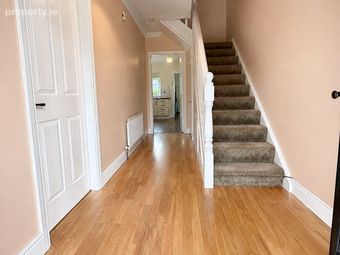 7 Cluain Dara, Knocknacarra, Co. Galway - Image 4