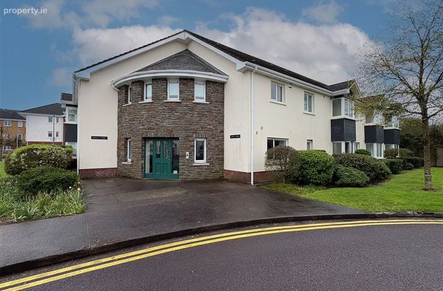 Barley Court, The Maltings, Ballincollig, Co. Cork - Click to view photos