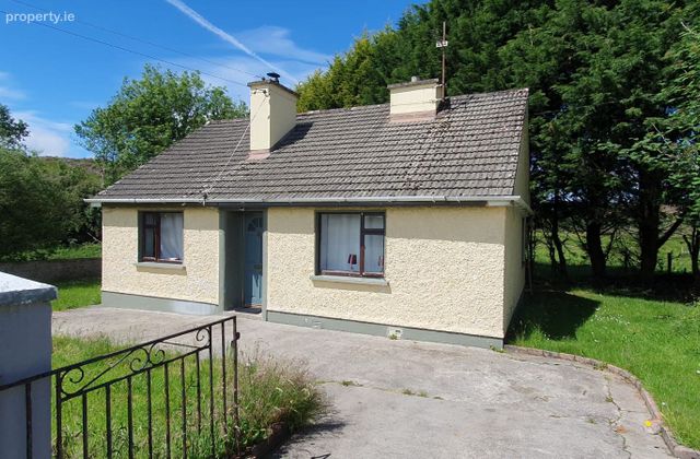 Moyoran, Leitrim Village, Keadue, Co. Roscommon - Click to view photos