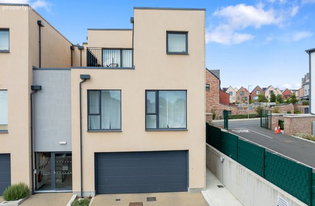 28 Tully Green, Cherrywood, Dublin 18, Cherrywood, Co. Dublin - Click to view photos