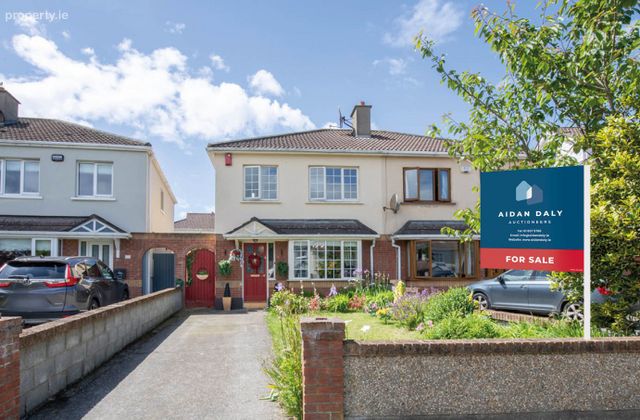 13 Temple View Downs, Clarehall, Dublin 13 - Click to view photos