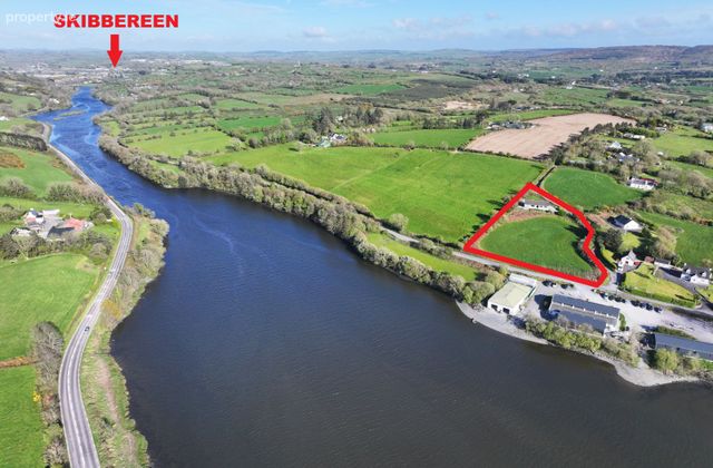 Drisheen, Skibbereen, Co. Cork - Click to view photos