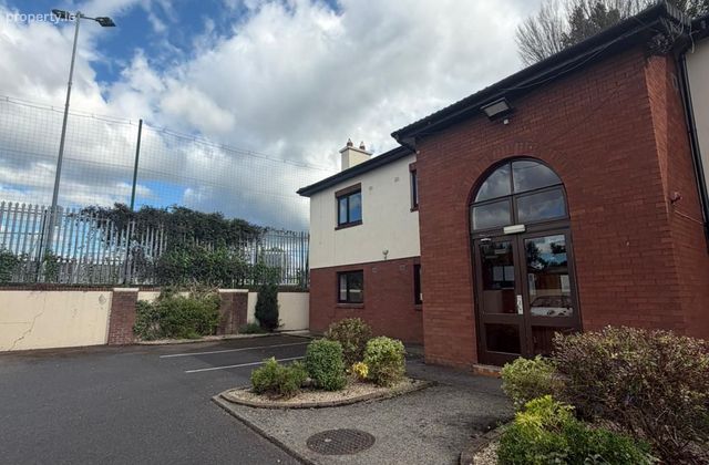 Flat 5b, Bedford Court, Kimmage, Dublin 6w - Click to view photos