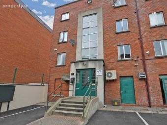 Apartment 1, Watergate House, Charlotte Quay, Limerick City Centre, Co. Limerick - Image 5