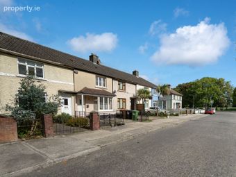 98 Lissadel Drive, Drimnagh, Dublin 12 - Image 2