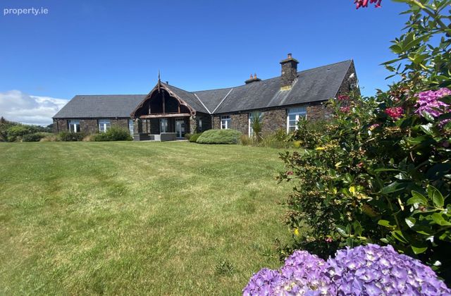 Forthill, Summercove, Kinsale, Co. Cork - Click to view photos