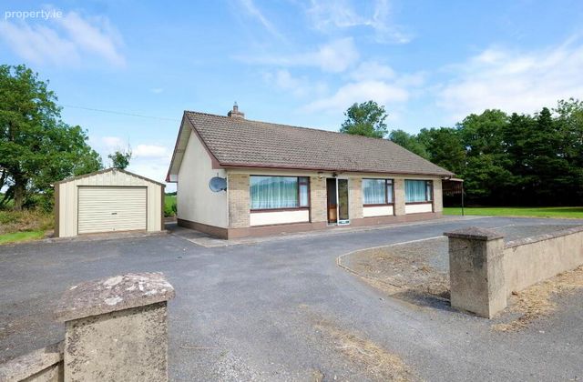 Kiltoohig, Liscullane, Charleville, Co. Cork, Charleville, Co. Cork - Click to view photos
