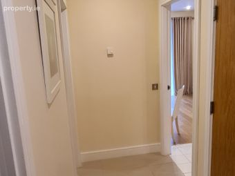 Apartment 82, Whyckham Point, Vwyckham Way, Dundrum, Dublin 16 - Image 3