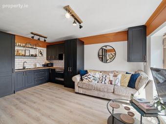 7 Russell Crescent, Russell Square, Tallaght, Dublin 24 - Image 5
