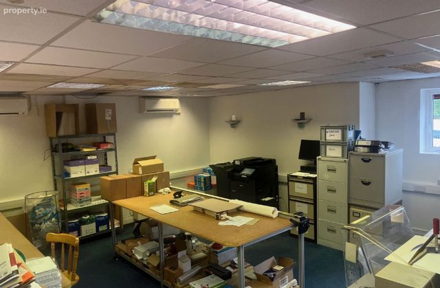 Unit 35/36, Block 4, Finglas Business Park, Tolka Valley Road, Dublin 11, Finglas, Dublin 11 - Click to view photos