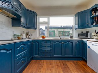 18 Saint Joseph's Road, Dublin 12, Walkinstown, Dublin 12 - Image 2