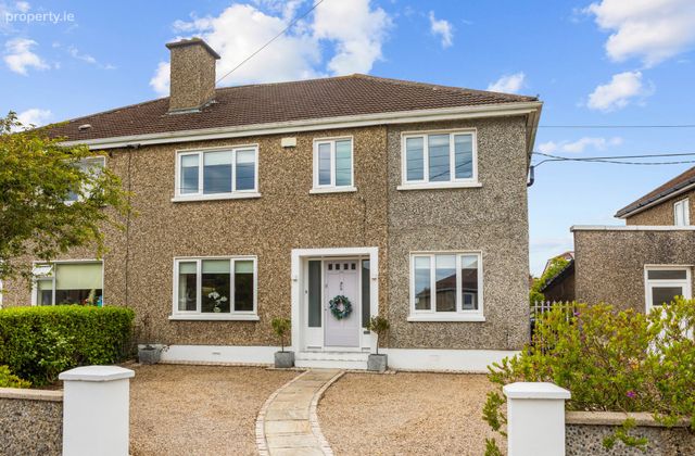 40 Trimleston Gardens, Booterstown, Co Dublin, Booterstown, Co. Dublin - Click to view photos