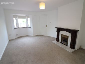 1 Henry Street Mews, Saint Alphonsus Street, Limerick City Centre, Co. Limerick - Image 2