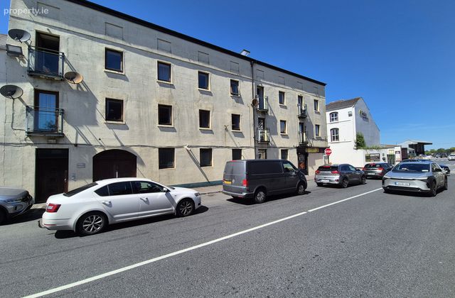 Parnell Street Mountmellick, Mountmellick, Co. Laois - Click to view photos