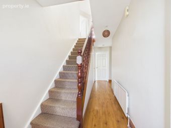 11 Castle Court, Waterford Road, Carrickbeg, Carrickbeg, Co. Tipperary - Image 4