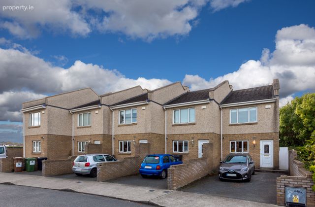 Rafter's Court, Rafters Road, Drimnagh, Dublin 12 - Click to view photos