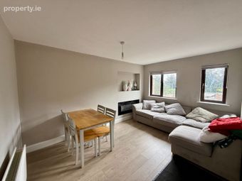 32 Kerryhall Road, Fairhill, Co. Cork - Image 4