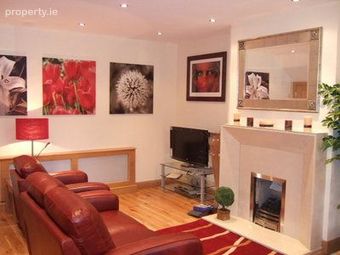 Lansdowne Village, Dublin 4, Dublin 4 - Image 2