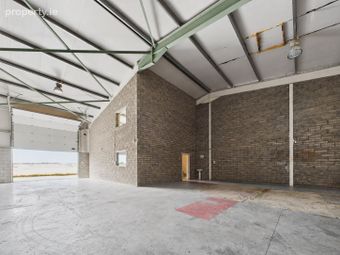 Unit 3, Falcon Avenue, Killowen, Co. Waterford - Image 3