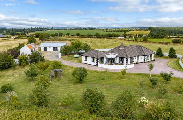 Dun Saoibhe, Ahadallane, Donoughmore, Cork, Donoughmore, Co. Cork - Click to view photos