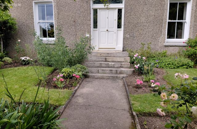 6 Shanganagh Terrace, Killiney, Co. Dublin - Click to view photos