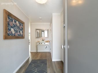 Waterside Crescent, Sainthelens, Portmarnock, Co. Dublin - Image 4