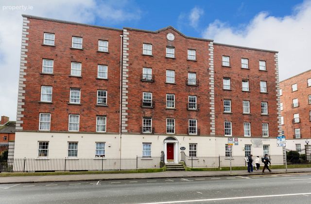 138 Custom Hall, Gardiner Srteet Lower, Dublin 1, Dublin 1 - Click to view photos