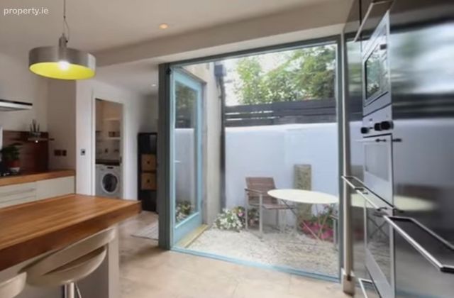 Long Lane, Dublin 8, Portobello, Dublin 8 - Click to view photos