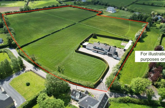 Redwood, Clonkeen, Portlaoise, Co. Laois - Click to view photos
